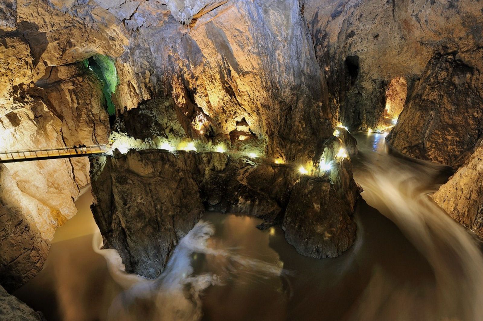 غارهای اسکوچان، اسلوونی (Skocjan Caves)