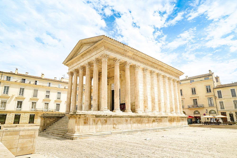 Maison Carrée