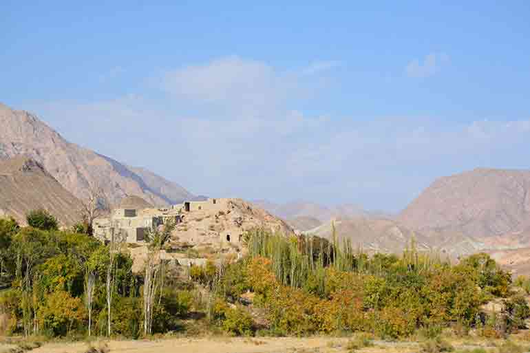 روستای تجنود