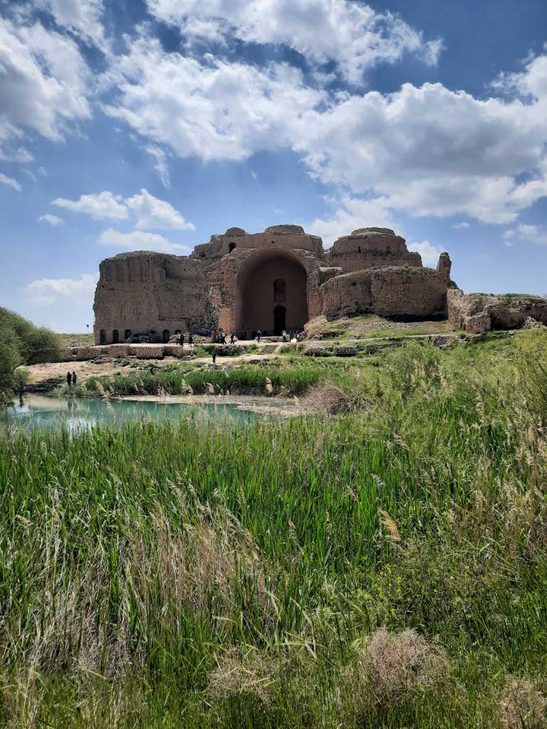 کاخ اردشیر بابکان