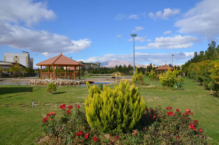 راهنمای سفر به دامغان جاهای دیدنی دامغان