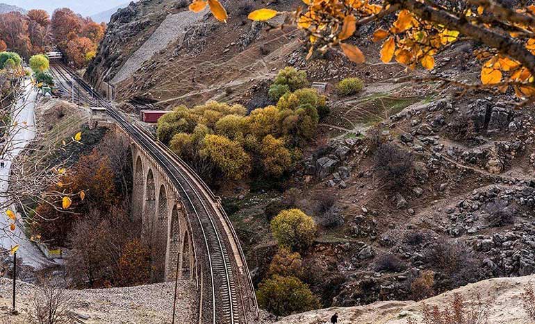 راهنمای سفر به لرستان