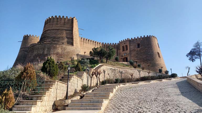 راهنمای سفر به لرستان