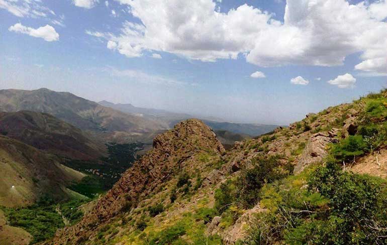 روستای برگ جهان