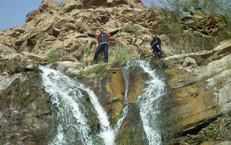 روستای برگ جهان