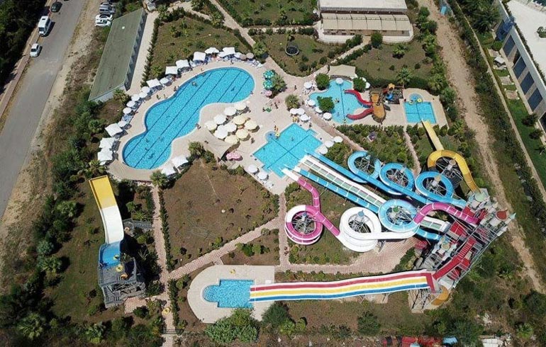 پارک آبی آکوا (Aqua Park) از محبوب‌ترین پارک های آبی آنتالیا