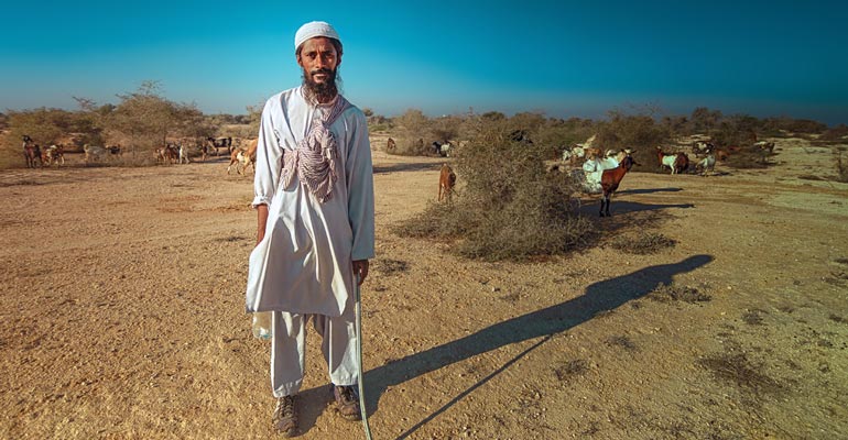 لباس محلی جزیره