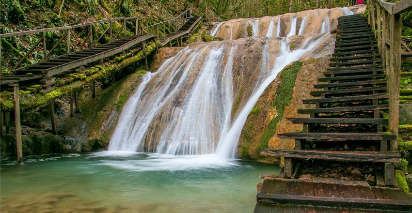 ۳۳ آبشار از جاهای دیدنی سوچی