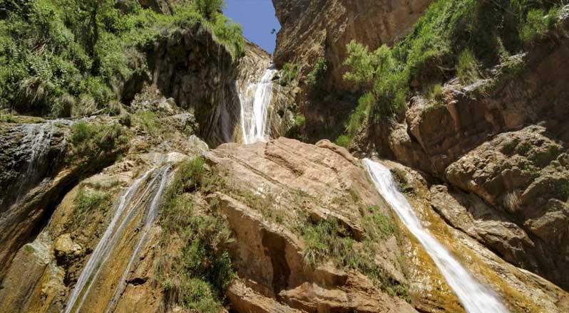 سفر نوروزی به آبشار نوژیان لرستان